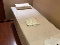 -裕和堂中医推拿艾灸(太古汇臻品店)