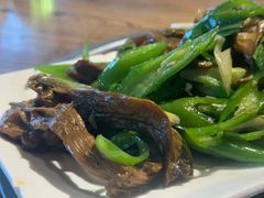 青椒炒菌子-老号尤兔头(幸福店)