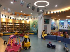 -戊辰亲子游泳俱乐部