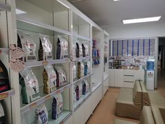 -宠颐生中康贝怡动物医院