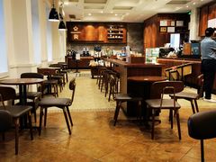 大堂-星巴克臻选(广州沙面店)