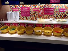 -怡人怡口牛排海鲜自助(飞龙大厦店)