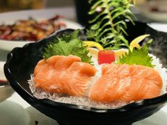 三文鱼刺身-渝半城经典川粤菜(重庆天地店)