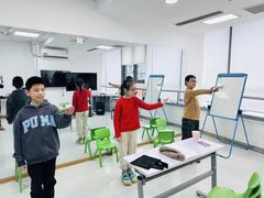 -蓝话筒·少儿成人演讲口才·主持朗诵·戏剧表演(大华第一坊店)