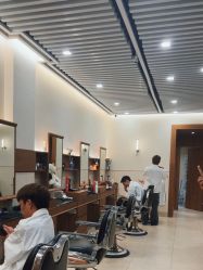 -MARTIN'S BARBER SHOP男士理发馆