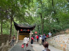 -灵岩山风景区