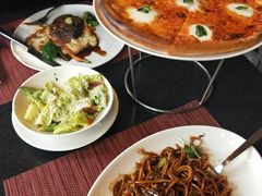 -WOLFGANG PUCK KITCHEN & BAR(迪士尼小镇店)