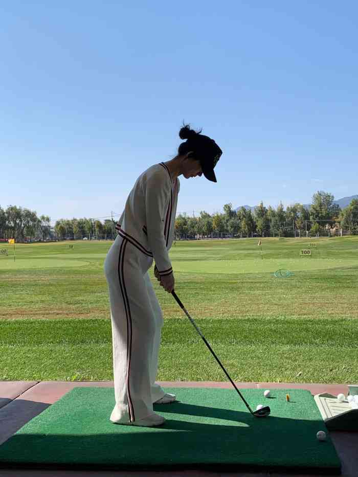 京辉高尔夫俱乐部有限公司-"在这里办的草坪婚礼 服务很好 菜品也很好