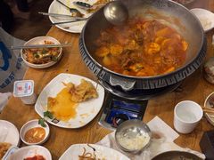 -喇喇排骨火锅·传统韩式脊骨汤(望京西园总店)