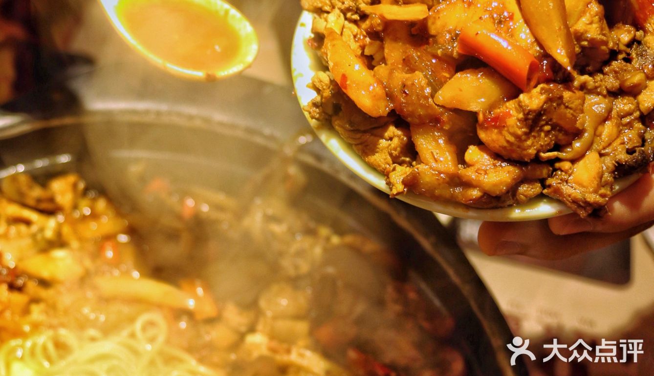 南昌新店🔥鸡煲＋螺蛳粉yyds，连干三碗扶墙出🍜