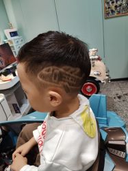 -Mengbaby·萌宝贝儿童理发(保利广场店)