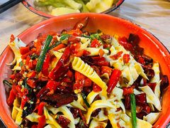 -十一街苍蝇馆子转经消江湖菜(九眼桥十一街店)
