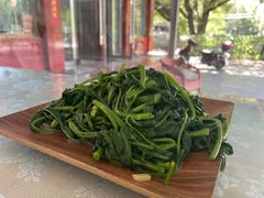 -天天向上素食餐厅(五台山店)
