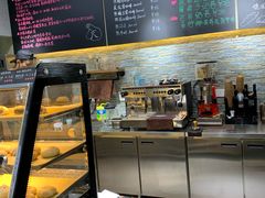 -啊噗吐呦现场烘焙(麦凯乐店)