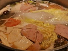 酸萝卜鸭架汤-守柴炉烤鸭(科华中路王府井店)