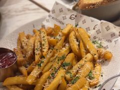 -G+KITCHEN(龙湖狮山天街店)