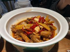 -费大厨辣椒炒肉(万家丽一店)