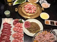 -猪啊牛呀羊啊铜盘烤肉(正大广场店)