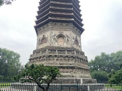 -玲珑塔公园