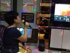 -迪迪派KTV(创业大厦店)