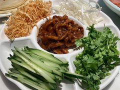京酱肉丝-北院·果木烤鸭·25年东北菜(创意产业园店)