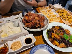 特色大铁锅烀腔骨-95号酱骨·一块豆腐(展春园西路店)