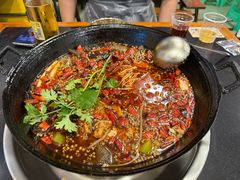 -鸿顺老铁锅美蛙鱼府(解放碑店)