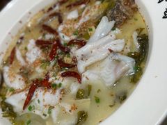-江渔儿酸菜鱼·拔草餐厅(虎门君乐汇店)