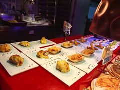 -领鲜活海鲜榴莲自助火锅(东门店)