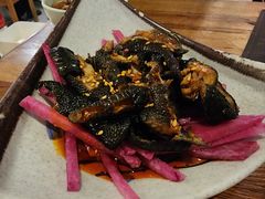 -毛辣果·贵州红酸汤牛肉火锅(西单店)