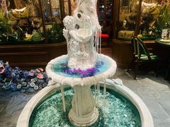 -秘密旅行Bonjour(黑金冠 江南西店)