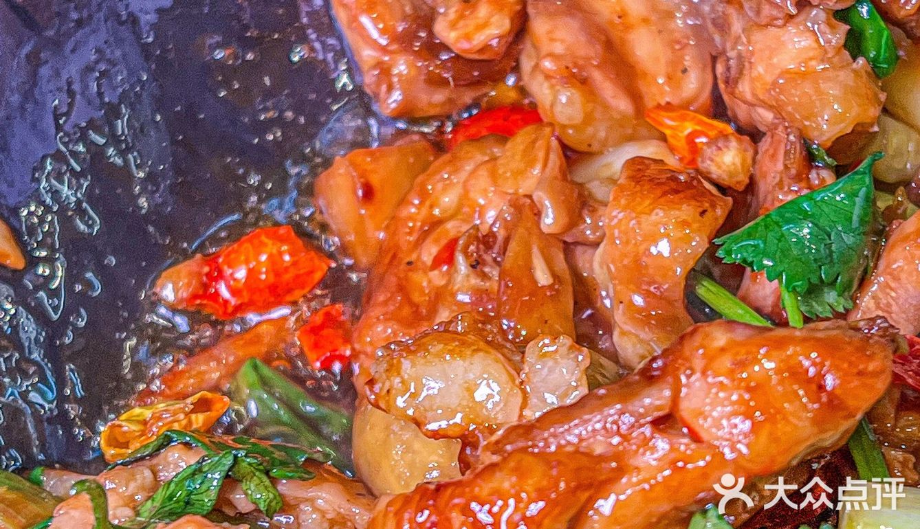 广东人吃鸡的执念，对这家千万“咪走鸡”