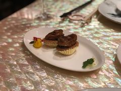 原只鲍鱼羊肚菌鸡粒酥-8餐厅(新葡京酒店)