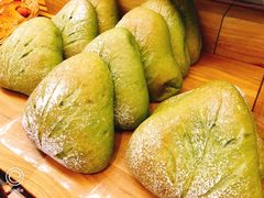 抹茶芋泥麻薯软欧面包-多乐之日(五道口店)