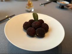 -新荣记(BFC外滩金融中心店)