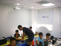 -童程童美少儿编程乐高机器人(世纪都会校区)