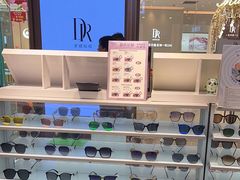 -LOHO眼镜(上海市浦江万达店)