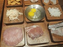 -银米·云南传统过桥米线(双廊黑金冠店)