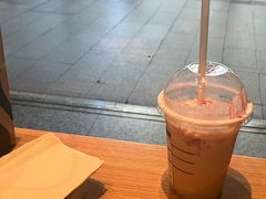 -星巴克(广州淘金路店)