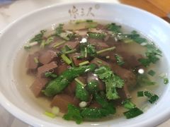 -馋三尺蟹粉小笼(人民广场店)