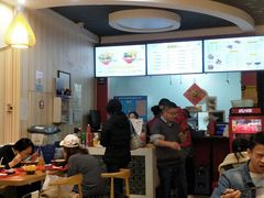 大堂-螺小胖柳州螺蛳粉(钟楼总店)
