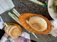 烧饼-清真喜兰老丁羊汤特色小吃