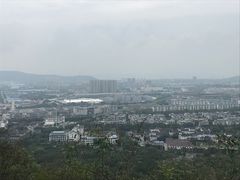 -灵岩山风景区