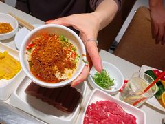 -海底捞火锅鲜切牛肉主题店(长寿路店)