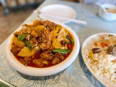 新疆大盘鸡-巴扎美食·新疆菜·西域歌舞表演餐厅(新疆大厦店)
