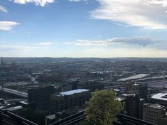 -奥利弗·雷金纳德·坦博国际机场