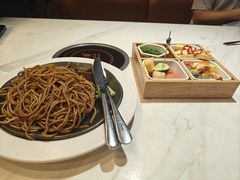 -吉布鲁牛排海鲜自助(成都大悦城店)