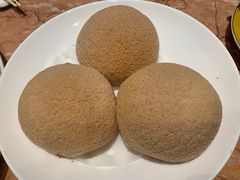 酥皮牛奶包-金玉满堂潮州酒楼(无限极荟购物广场店)