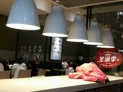 大堂-肯德基(盘龙奥莱店)