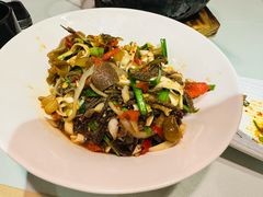 黄喉炒毛肚-吃货私房菜(丽江束河古镇店)